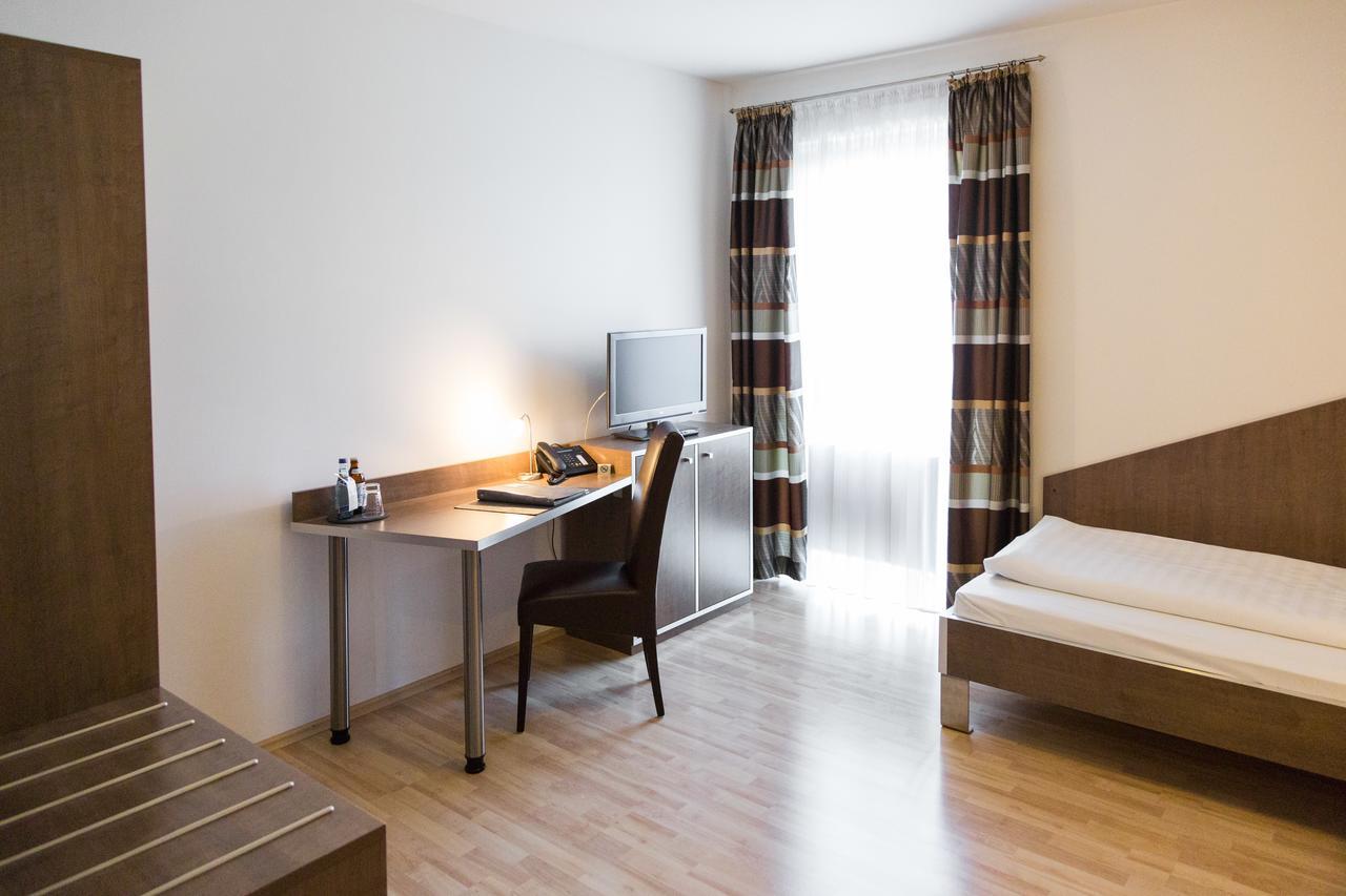 Aparthotel Othello Dingolfing Kültér fotó